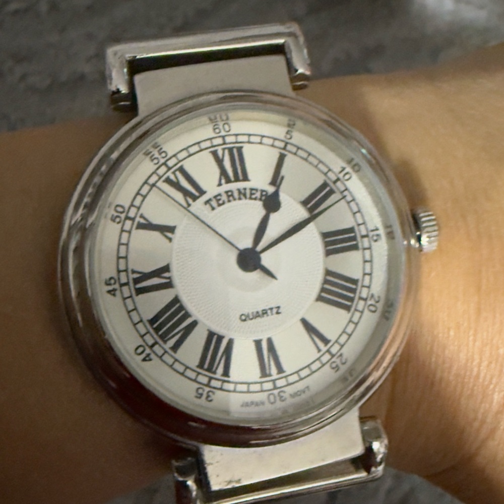 Bijoux Terner Ladies Watch Large Face Silver Tone Red Leather